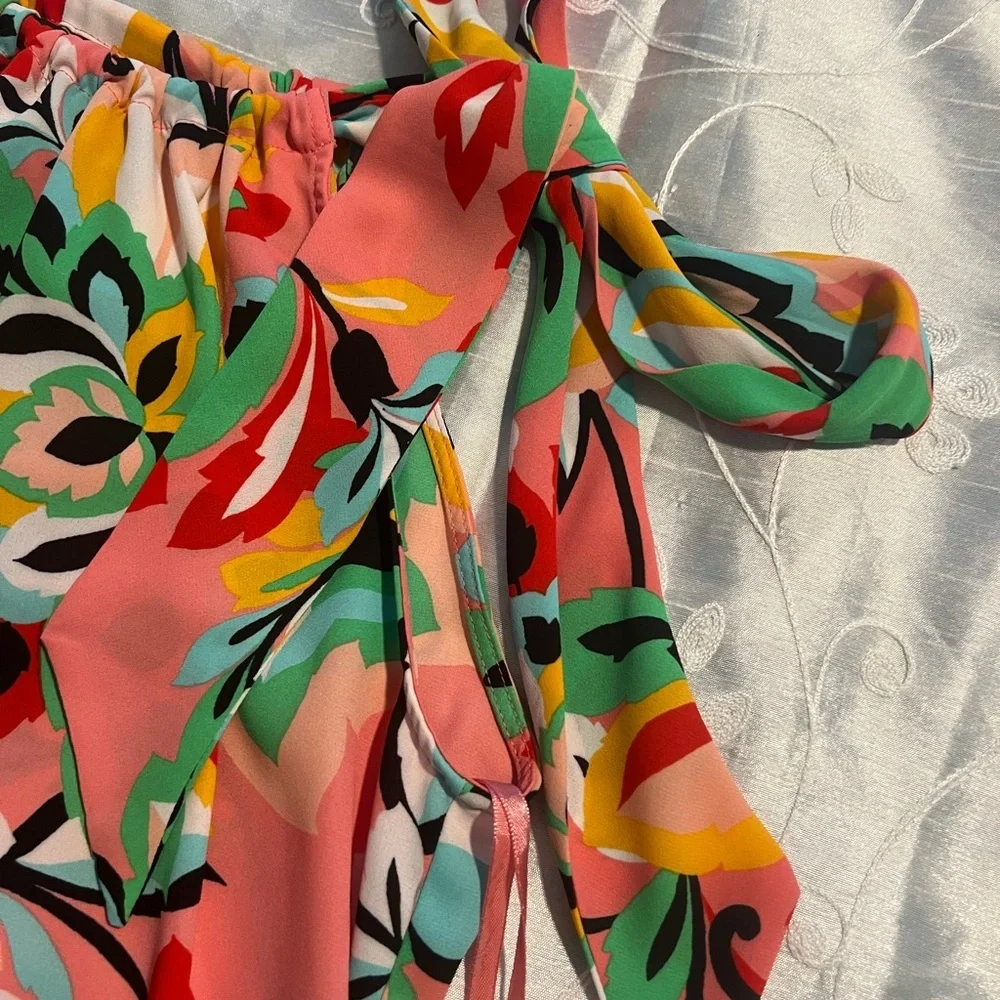 New York and Company Floral Camisole